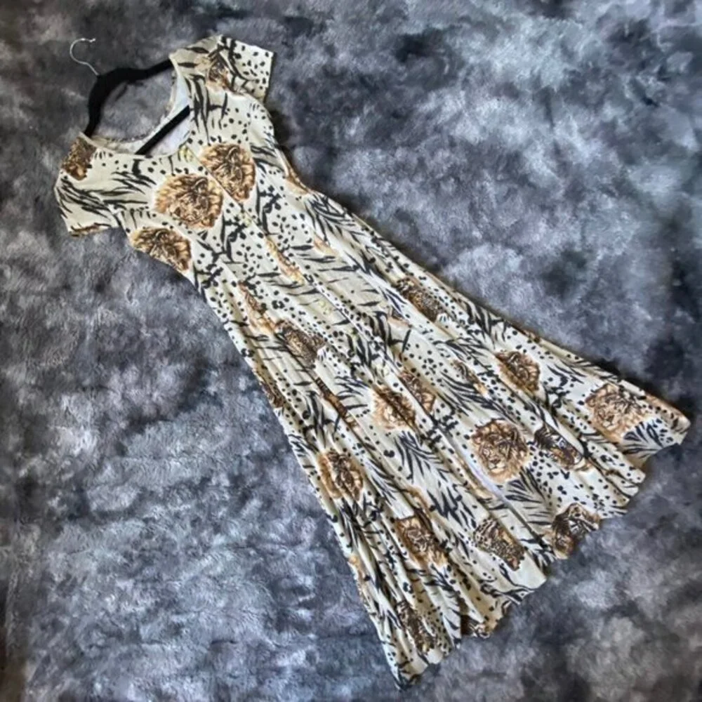 VTG La Fete Jungle Print Midi Dress